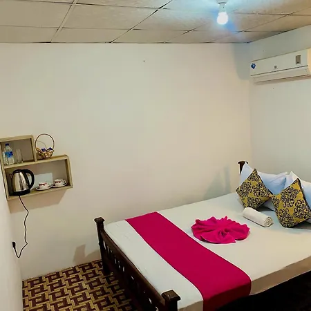 Sigiri Lakshan Home Stay Сигирия Экстерьер фото