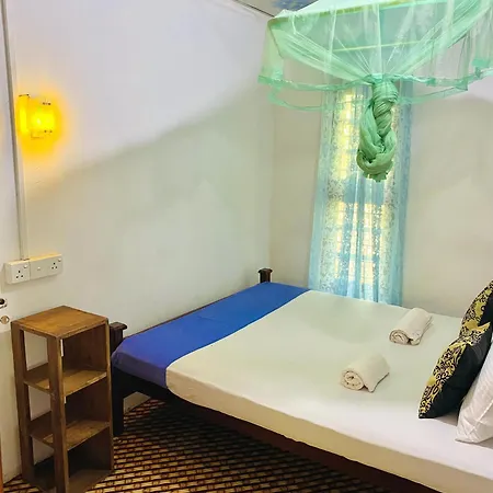 Sigiri Lakshan Home Stay Сигирия Экстерьер фото